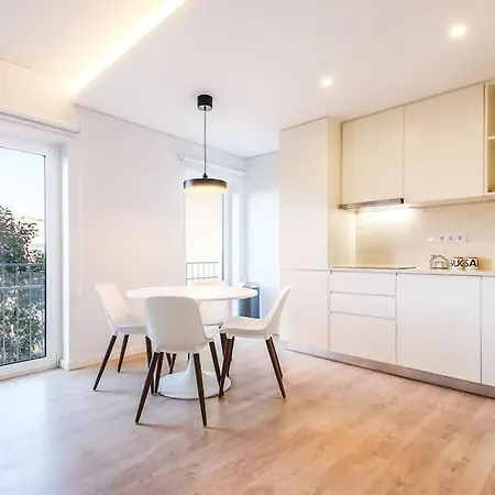 Amazing Liberdade Ground Floor W Ac Elevator